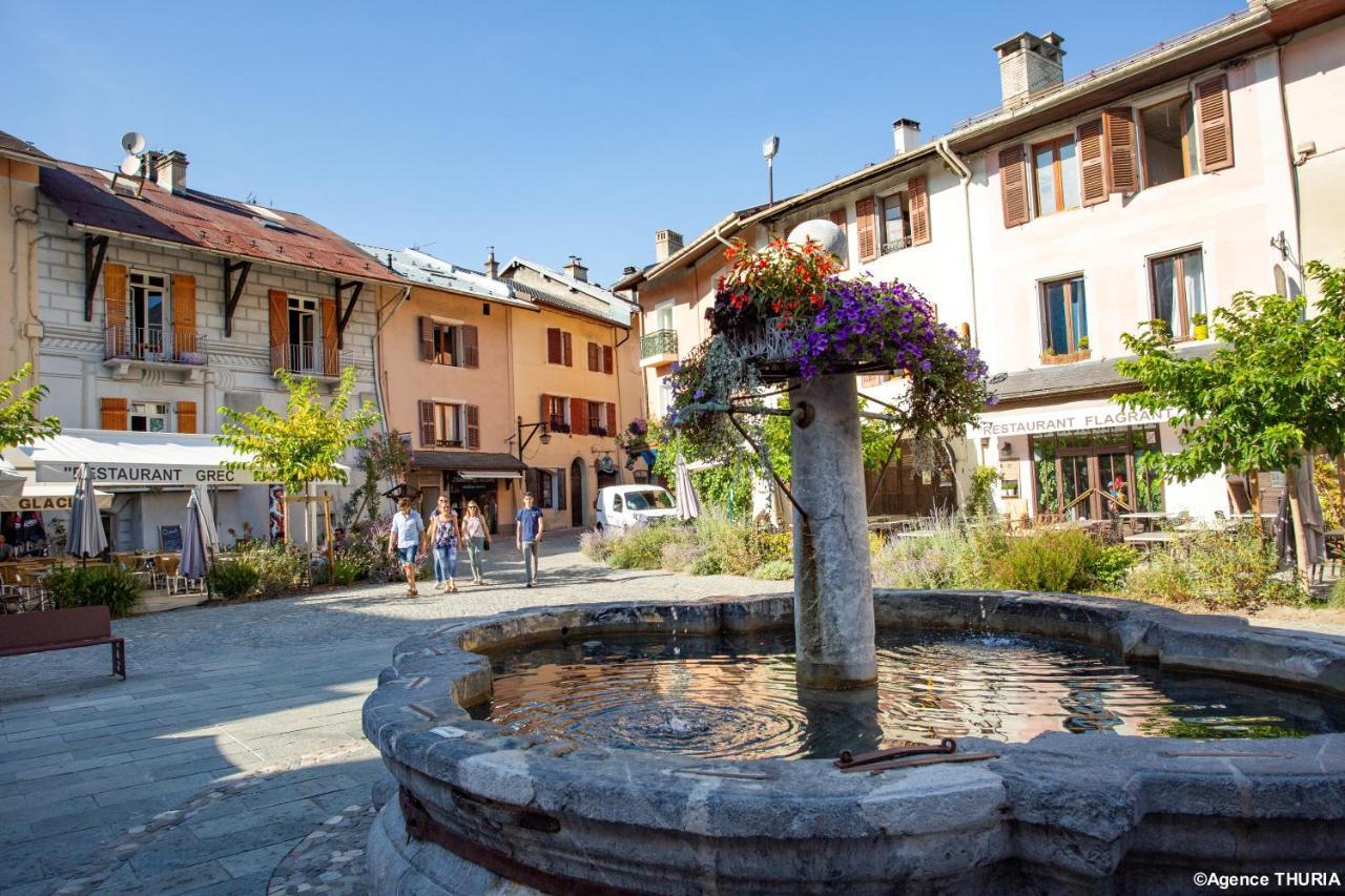 Fasthotel Albertville Exterior photo