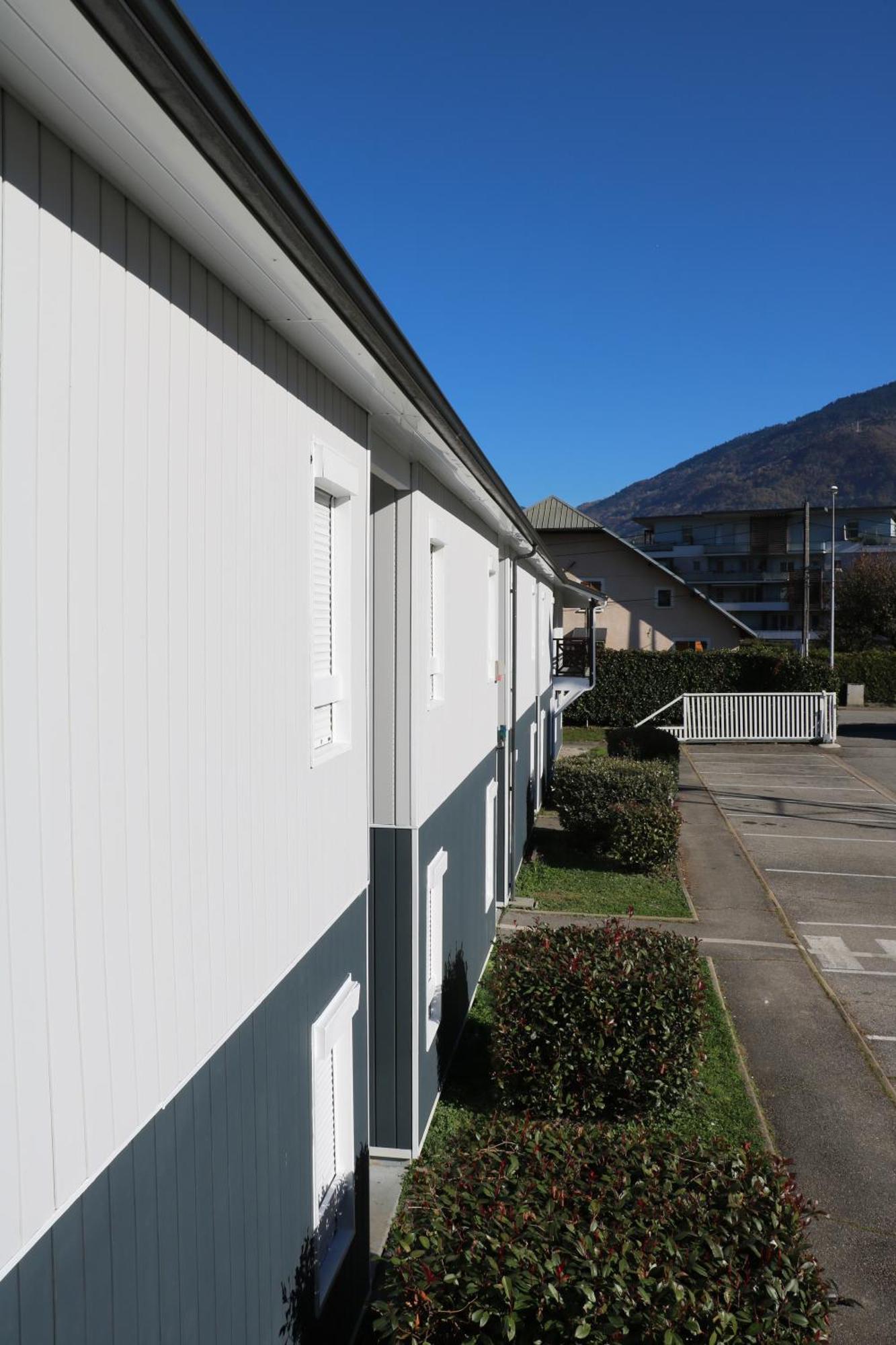 Fasthotel Albertville Exterior photo